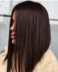 Angled Long Bob – A Modern Touch