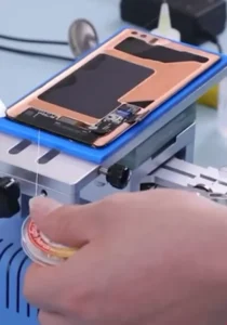 How to Fix the Green Line on the  Phone Screen?