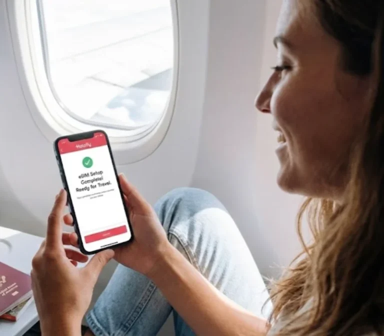 How You Can Set Up Holafly eSIM Before Setting Off for Travelling Abroad